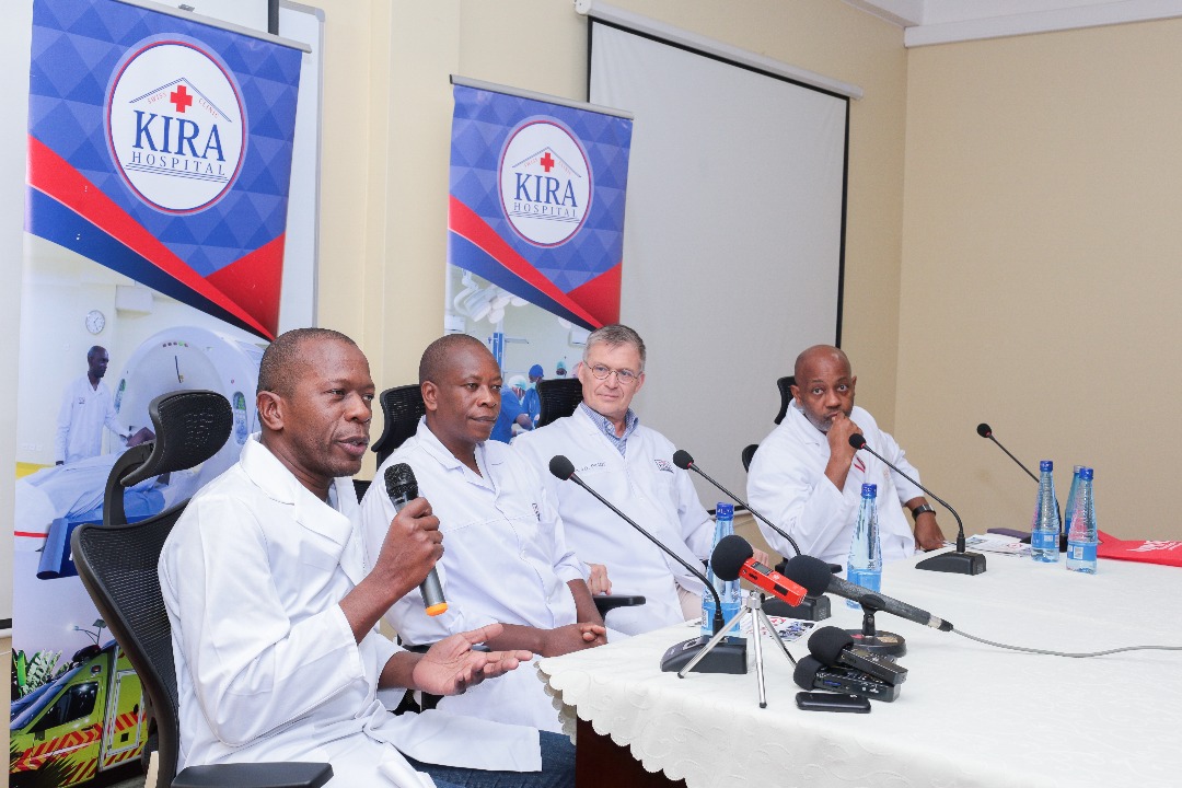 Conférence de presse avec des médecins partenaires